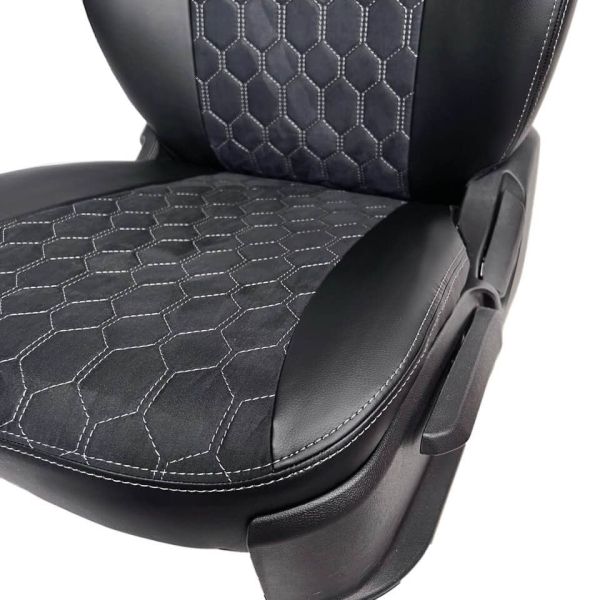 Чехлы Алькантара на Renault Arkana Чехлы Алькантара на Renault Arkana